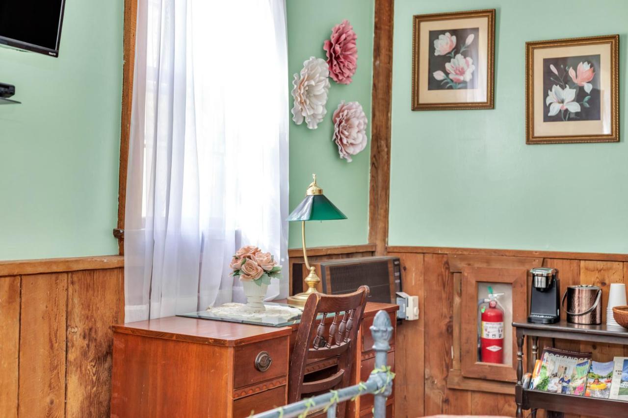 Osceola Mill Dining & Lodging Steeles Tavern Εξωτερικό φωτογραφία