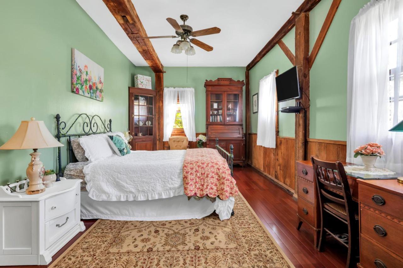 Osceola Mill Dining & Lodging Steeles Tavern Εξωτερικό φωτογραφία